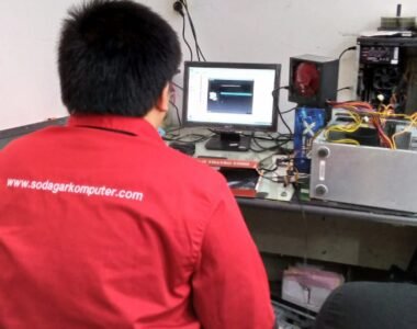 Pusat Jasa Service Komputer Bekasi
