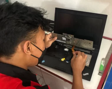 service laptop sukmajaya depok