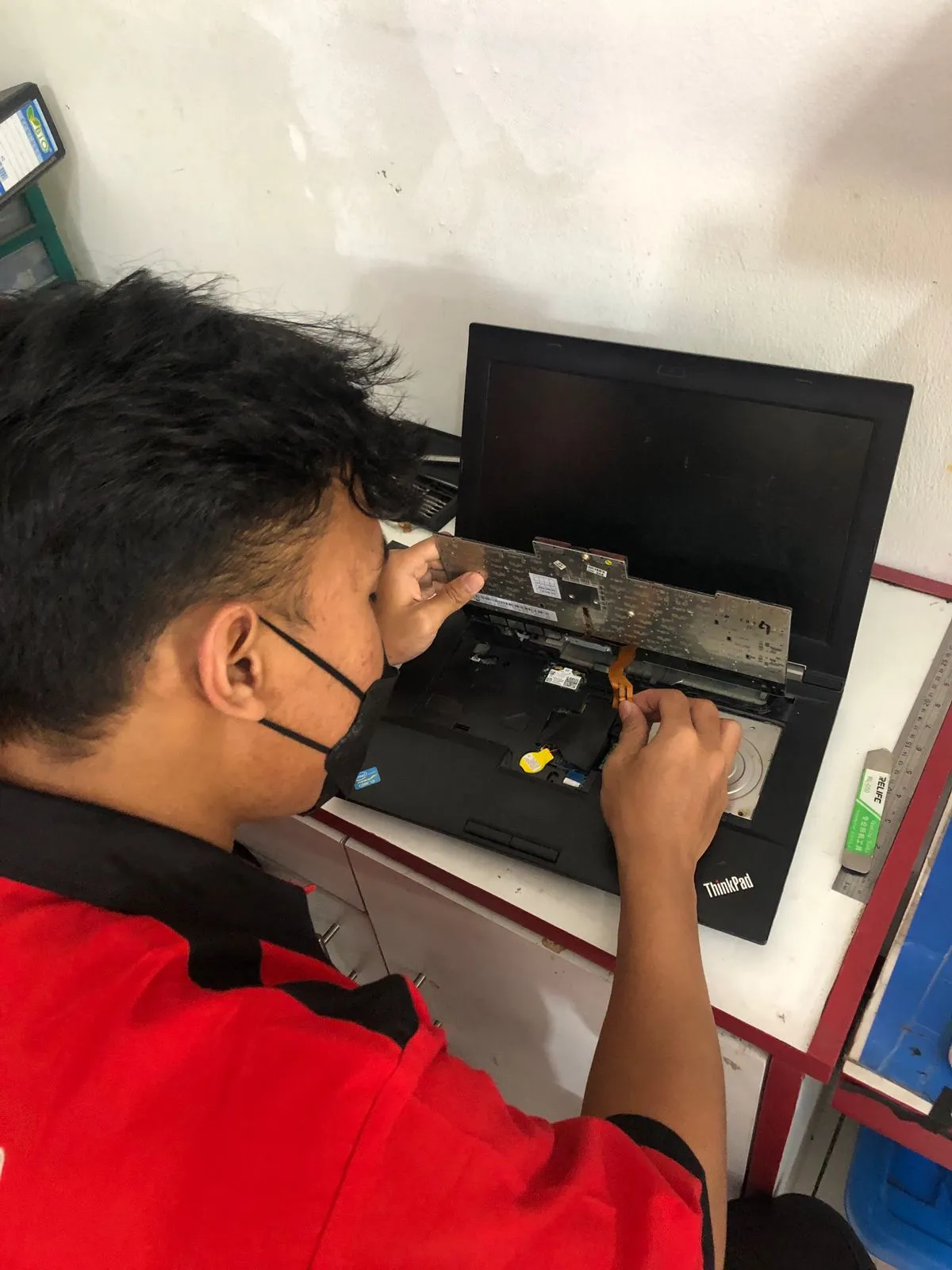 service laptop sukmajaya depok