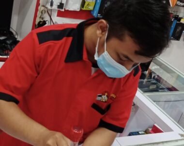 service laptop balap sepeda