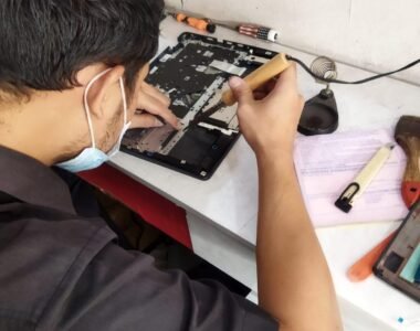 service laptop jati luhur