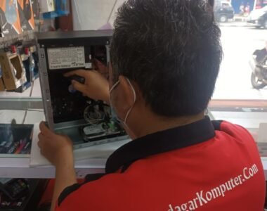 Service Komputer Kayu Jati