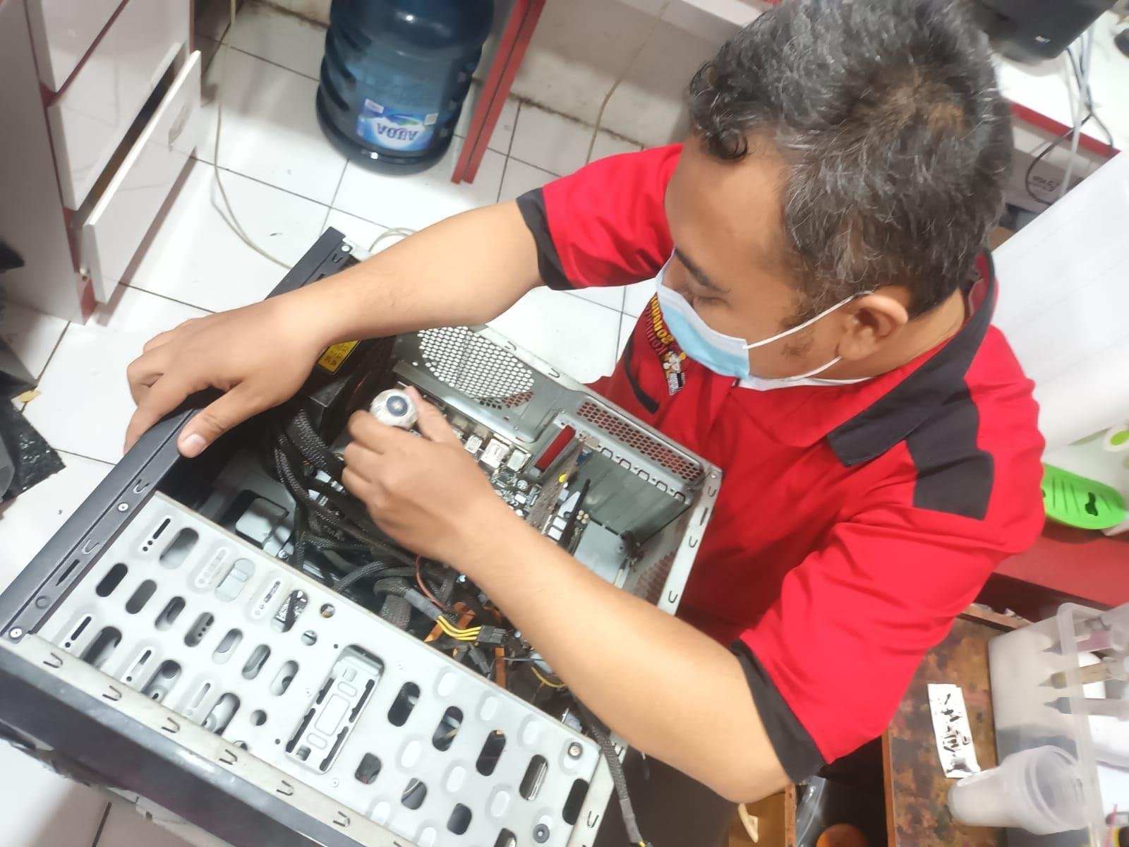 Service Komputer Kramat Lontar
