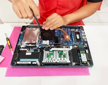 Service laptop Bojong Menteng
