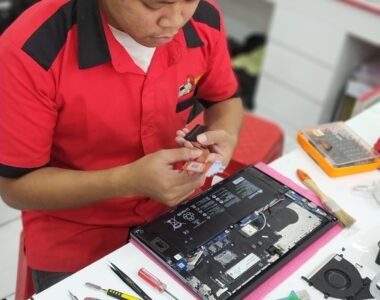 Service Laptop Kayuringin jaya
