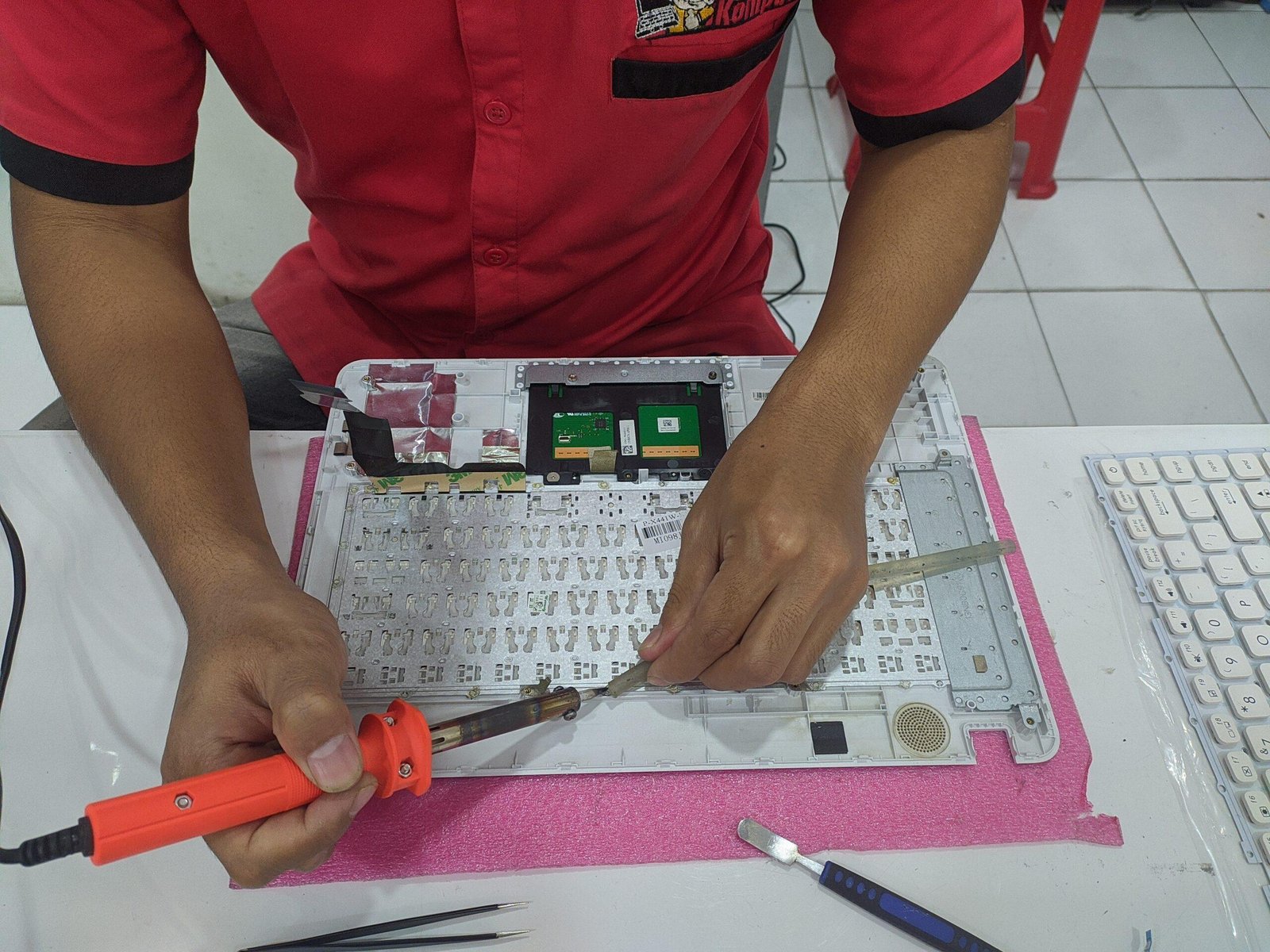Service Laptop Jatimurni Bekasi